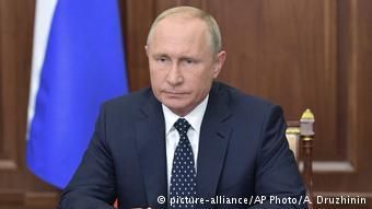 Владимир Путин во время телеобращения 29 августа