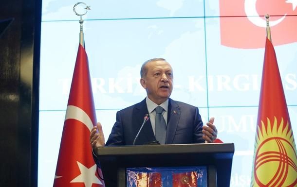Фото: hurriyetdailynews.com Реджеп Тайип Эрдоган считает, что необходимо постепенно прекратить монополию доллара