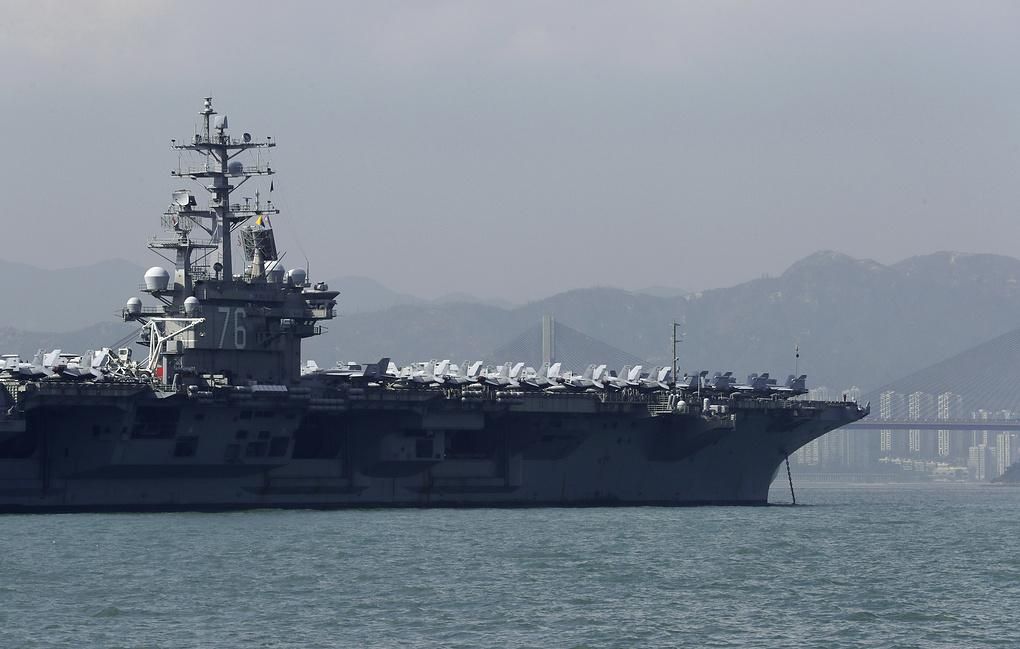 USS Ronald Reagan © AP Photo/Kin Cheung