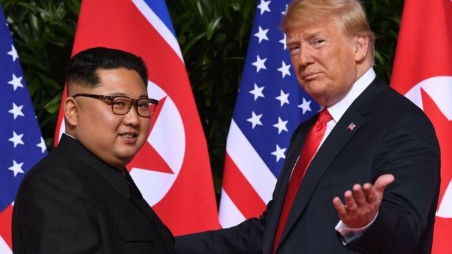 AFP Image caption Первая встреча Трампа и Ким Чен Ына состоялась в Сингапуре