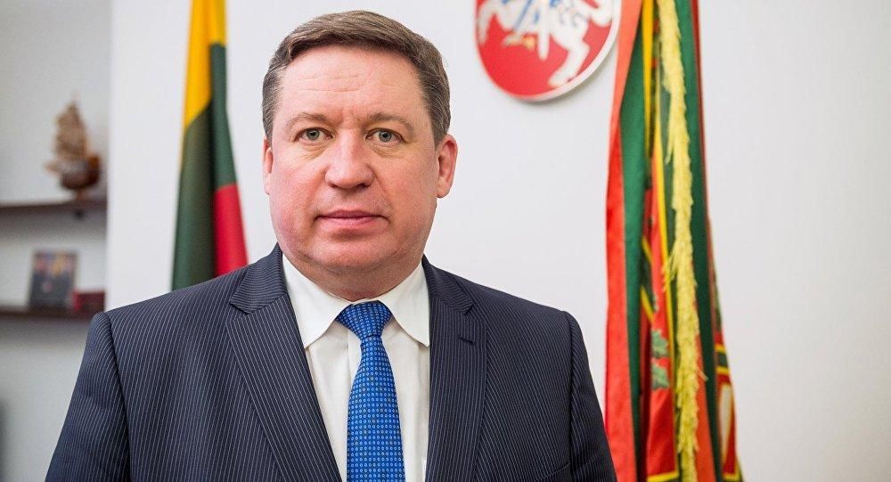 Глава Минобороны Литвы Раймундас Кароблис