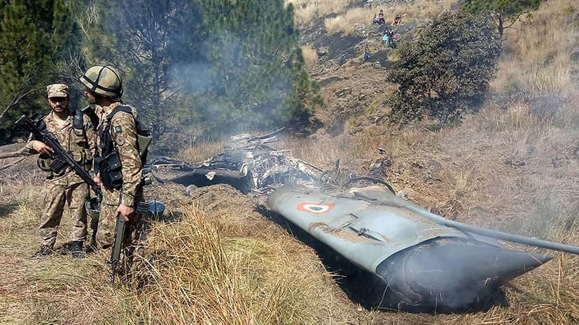 Предположительно, обломки истребителя индийских ВВС, сбитого 27 февраля 2019 года пакистанскими ВВС AFP
