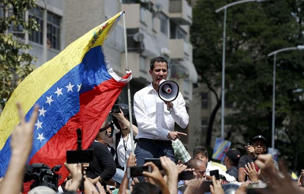 Лидер венесуэльской оппозиции Хуан Гуайдо © AP Photo/Eduardo Verdugo