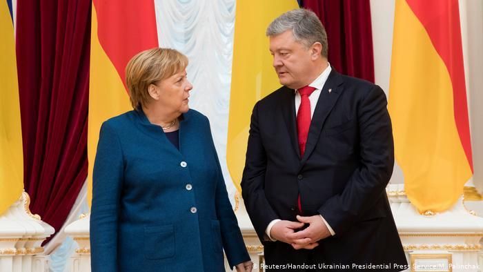 Ангела Меркель и Петр Порошенко на встрече в Киеве 1 ноября 2018 года