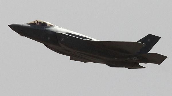 CC BY-SA 2.0 / Alan Wilson / Lockheed-Martin F-35A Lightning II Истребитель F-35А. Архивное фото