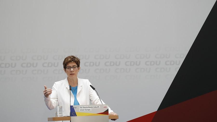 Председатель правящего немецкого Христианско-демократического союза Аннегрет Крамп-Карренбауэр AFP © Odd ANDERSEN