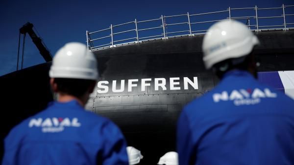 Рабочие Naval Group у подлодки «Сюффрен», 5 июля 2019 REUTERS/Benoit Tessier