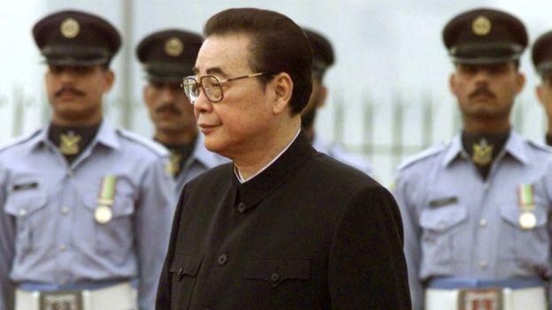 REUTERS Image caption Многие годы Ли Пэн пытался оправдаться за Тяньаньмэнь