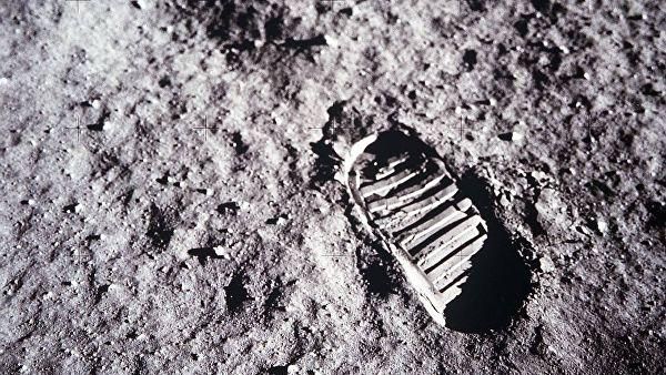 © NASA След американского астронавта Базза Олдрина во время миссии Аполлон-11 на Луне. Архивное фото