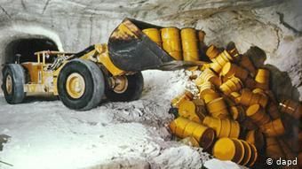Соляная шахта Ассе - одно из временных хранилищ радиоактивных отходов в Германии