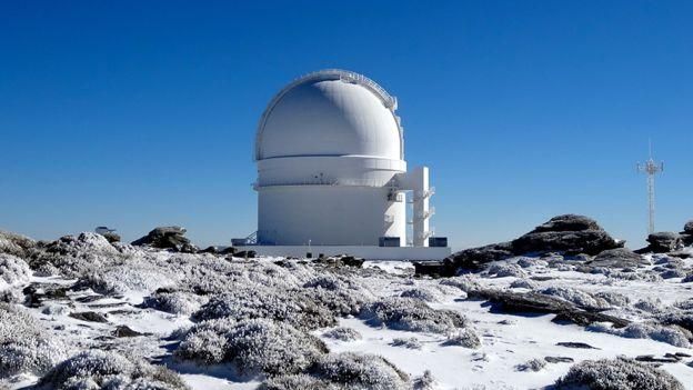 CALAR ALTO OBSERVATORY Image caption Планету обнаружили с помощью данных от обсерватория Калар-Альто в Испании