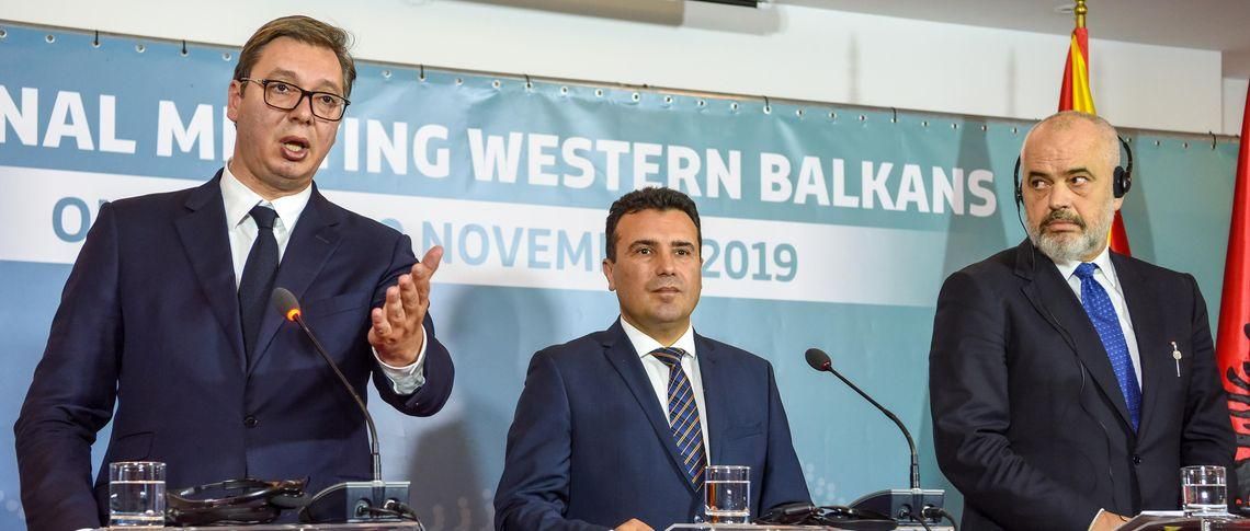 Президент Сербии Вучич, премьер-министр Северной Македонии Заев и премьер-министр Албании Рама