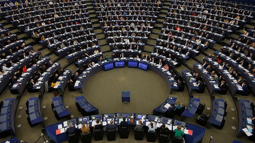 Заседание Европарламента © Vincent Kessler/Reuters