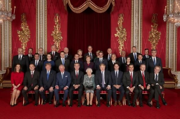 фото глав государств - членов НАТО на саммите в Лондоне