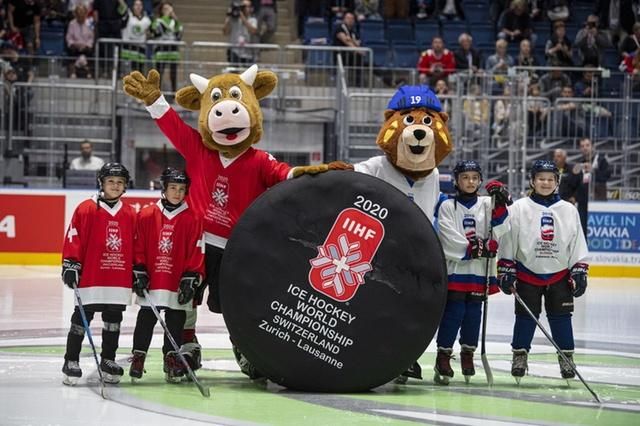 Чемпионат мира по хоккею должен был стартовать в Швейцарии 8 мая и пройти в Цюрихе и Лозанне. (Keystone / Christian Bruna)