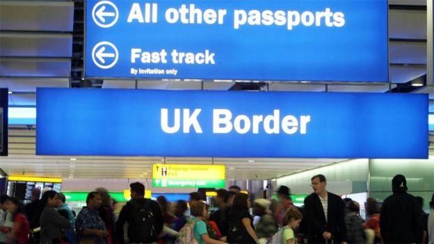 PA MEDIA Image caption Британские власти обещают создать более справедливую миграционную систему после брексита, но ее параметры пока неизвестны