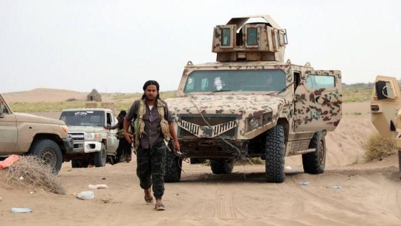 EPA Подпись к фото, С 2009 года саудовские войска воюют в Йемене, где поддерживают официальное правительство против повстанцев-хуситов