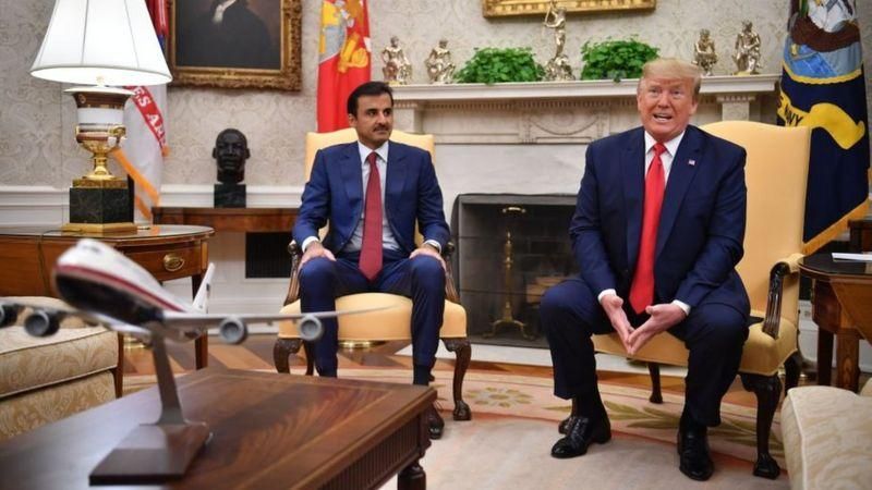 AFP Подпись к фото, В прошлом году Трамп пригласил эмира Катара Тамима бен Хамада Аль Тани в Белый дом