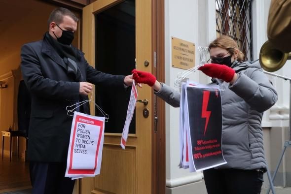 Protesto akcija Vilniuje prieš Lenkijos abortų draudimus. BNS nuotr.