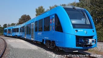 Два водородных поезда фирмы Alstom начали перевозить пассажиров в Германии в 2018 году