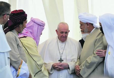 Папа Франциск в Ираке сосредоточился на отношениях с мусульманами, причем прежде всего с шиитами. Фото Reuters