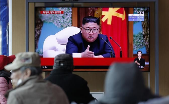 На фото: председатель Госсовета КНДР Ким Чен Ын в телевизионной трансляции (Фото: AP Photo/Lee Jin-man/ТАСС)