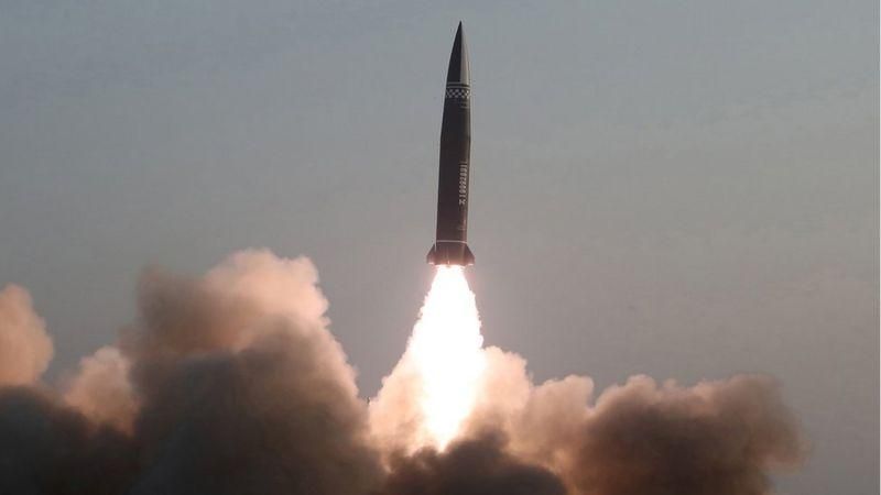 REUTERS Подпись к фото, Северная Корея находится под международными санкциями из-за ядерных испытаний, что сильно осложняет экономическую ситуацию