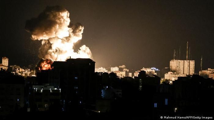 Ракетные удары Израиля по целям в секторе Газа