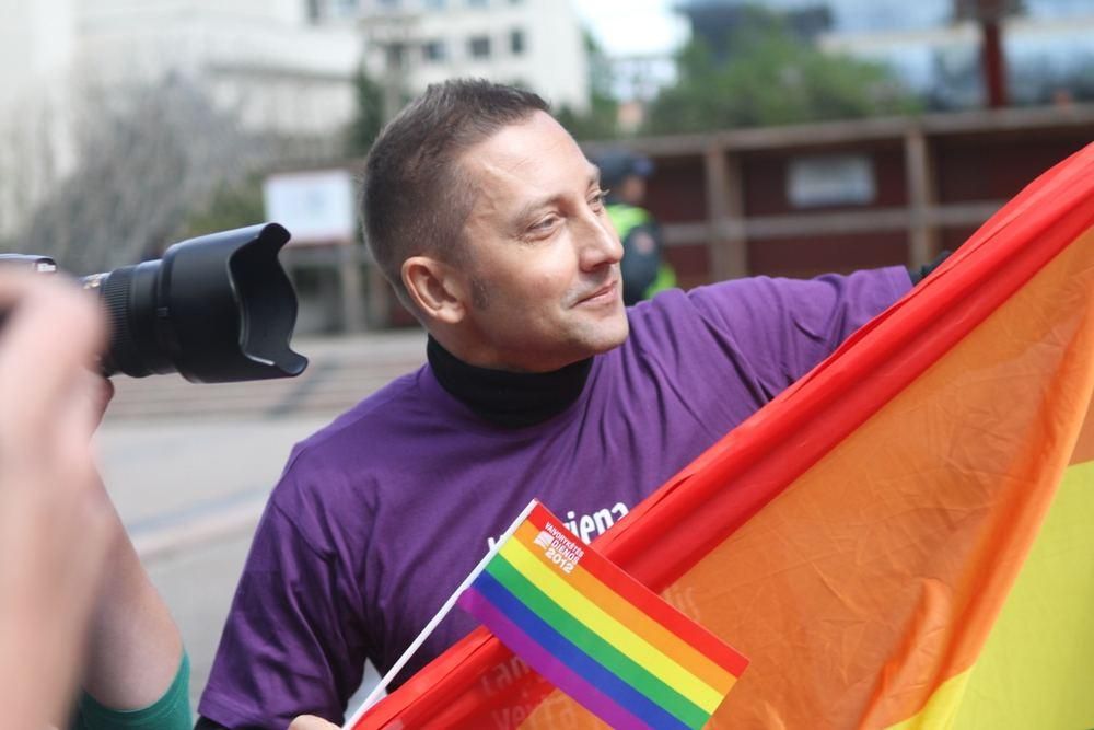 Руководитель Лиги геев Литвы Владимир Симонько фото:15min.lt