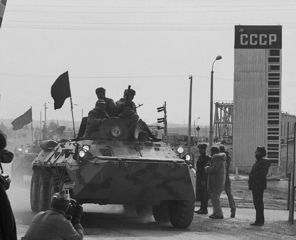 Советские войска возвращаются из Афганистана, 8 февраля 1989 года Георгий Надеждин/ТАСС