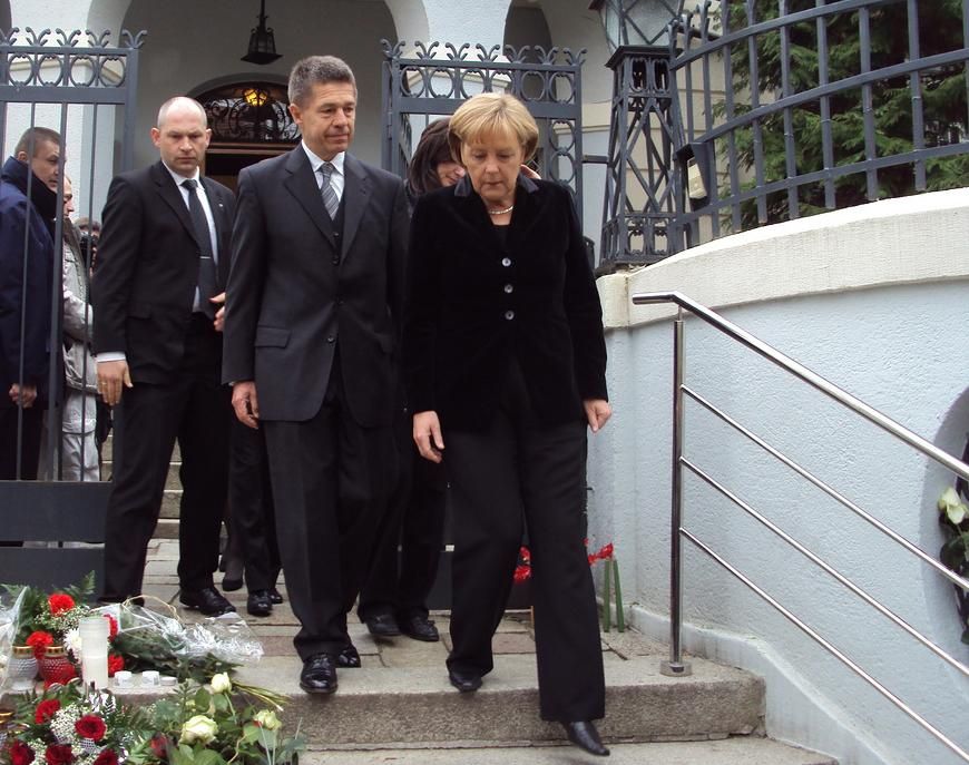 Ангела Меркель с мужем Иоахимом Зауэром. Фото: Commons.wikimedia.org