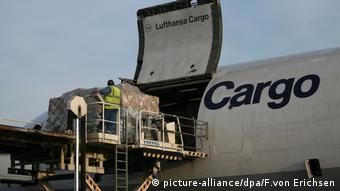 Первоначально синтетический керосин будут использовать грузовые самолеты Lufthansa Cargo