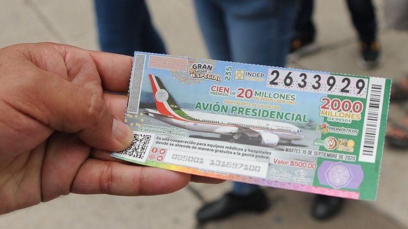 BARCROFT MEDIA Подпись к фото, В знаменитой "Лотерее с самолетом" можно выиграть до миллиона долларов, а если повезет - стать владельцем роскошного президентского авиалайнера