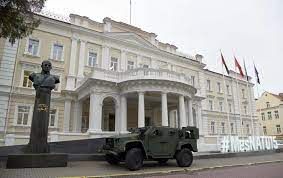 Здание министерства обороны Литвы