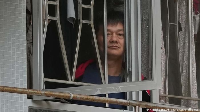 В ряде городов КНР жителям запрешено покидать свои дома из-за вспышки коронавируса