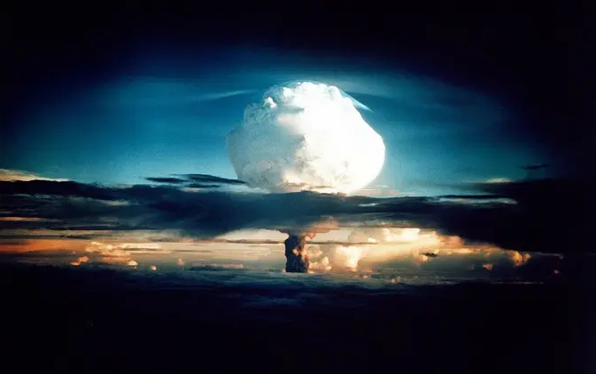 Ядерный взрыв. Иллюстративная фотография. Автор: pixabay.com