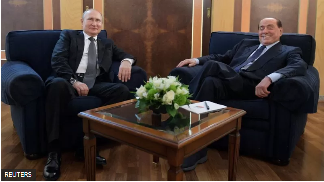 Путин часто встречался с Берлускони. Это фото 2019 года