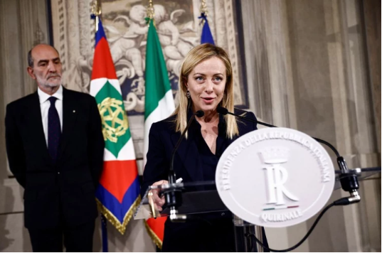 Премьер-министр Италии Джорджа Мелони принимает присягу