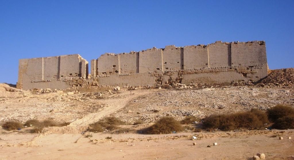 Храм Тапосирис Магна, вид с севера. Фото © Wikipedia