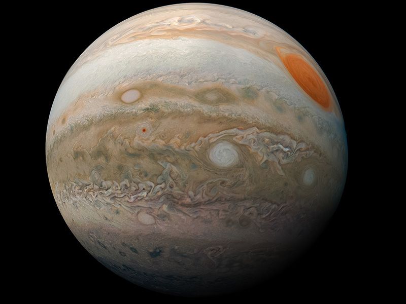 Юпитер был запечатлён космическим кораблем НАСА "Юнона" 12 февраля 2019 года, когда космический корабль совершил свой 17-й научный полёт вокруг Юпитера. Фото © NASA / JPL-Caltech / SwRI / MSSS