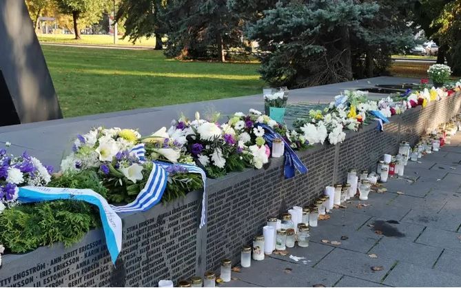 Памятник погибшим на пароме "Эстония". Автор: Jenny Va / ERR