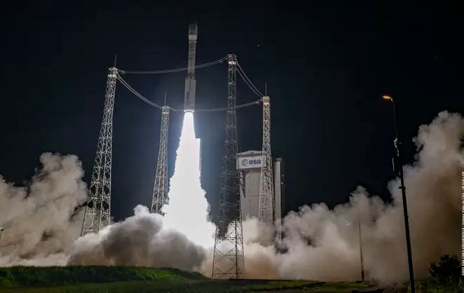 Польские разведспутники будут запущены в 2027 году с космодрома Куру. Автор: SCANPIX/AFP