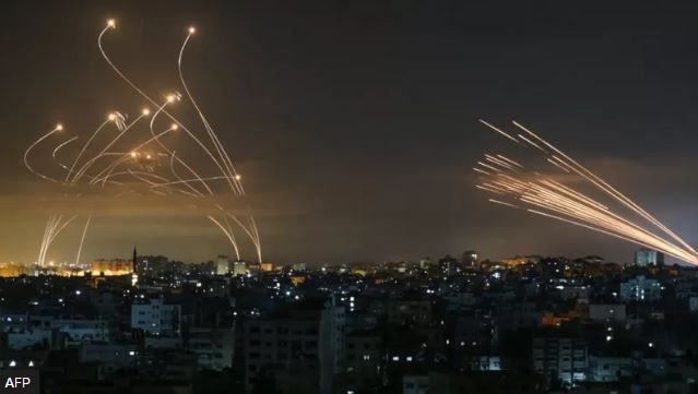 В мае 2021 года "Хамас" выпустил за неделю больше трех тысяч ракет, и "Железный купол" сбил 90% из них