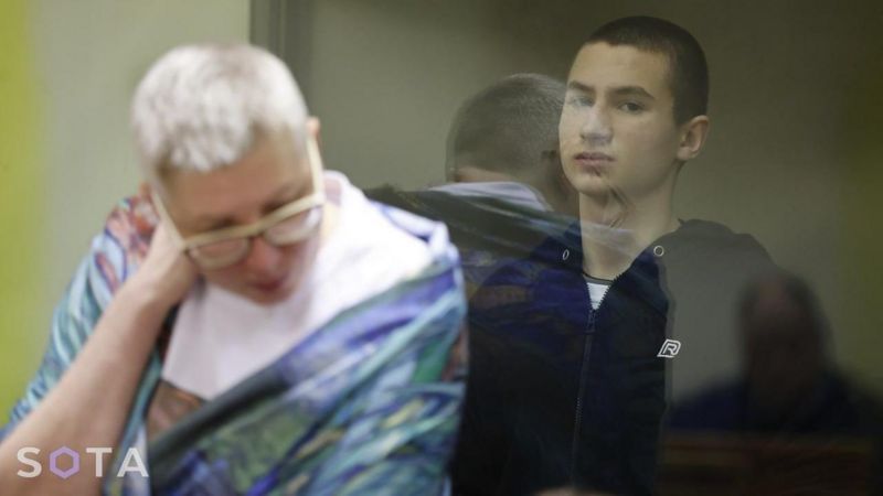 SOTA Подпись к фото, Егор Балазейкин (на снимке справа) в зале суда