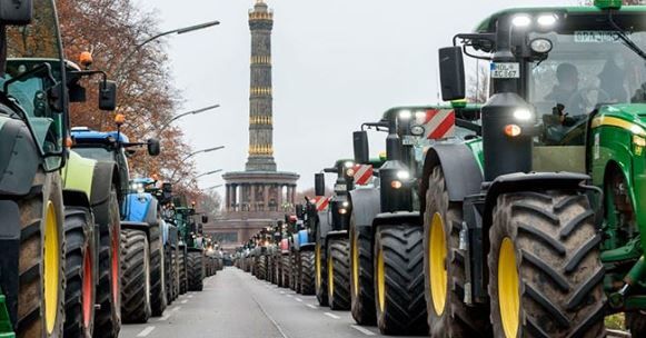 емецкие фермеры планируют блокаду транспортного движения по всей стране.